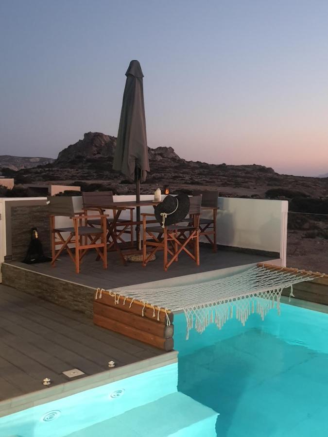 Tramonto Luxury Villa No2 - Breathtaking Sunset View Foiníkion Buitenkant foto